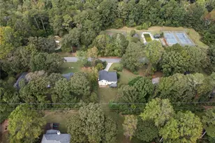 2612 Marcia Dr SW, Lawrenceville, GA 30044 - Photo 4