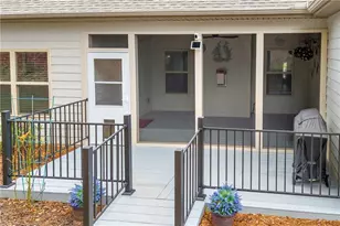 817 Hidden Hollow Cir, Commerce, GA 30529 - Photo 38