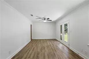 1348 Ridgewood Dr SW, Lilburn, GA 30047 - Photo 8
