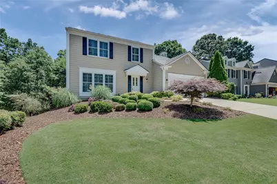 6551 Maid Marion Close, Alpharetta, GA 30005 - Photo 2