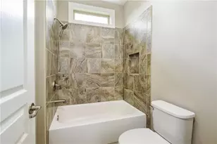 692 Faraday Cir, Suwanee, GA 30024 - Photo 32