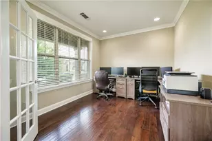 692 Faraday Cir, Suwanee, GA 30024 - Photo 10