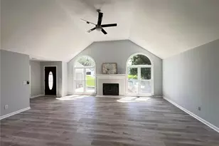 3800 John Herndon Ct, Suwanee, GA 30024 - Photo 4