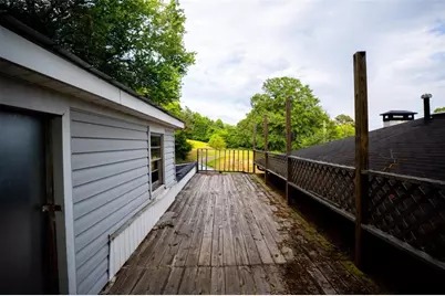 202 S Sage Street S, Toccoa, GA 30557 - Photo 4