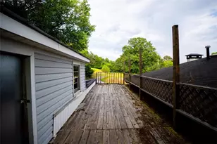 202 S Sage Street S, Toccoa, GA 30557 - Photo 4