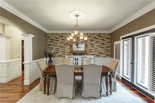665 Links View Dr, Sugar Hill, GA 30518 - Photo 8