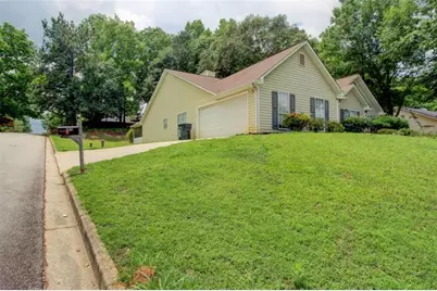 195 Manor Oak Drive, Covington, GA 30014 - Photo 4