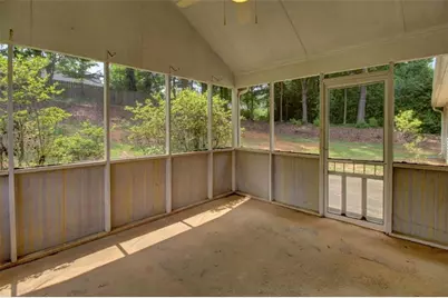 195 Manor Oak Drive, Covington, GA 30014 - Photo 16