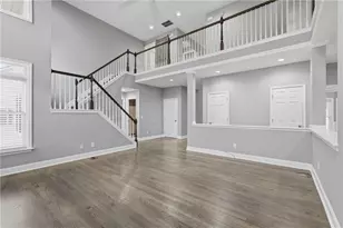 160 Treadstone Overlook, Johns Creek, GA 30024 - Photo 8