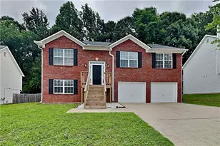 658 Castlebrooke Way, Lawrenceville, GA 30045 - Photo 1