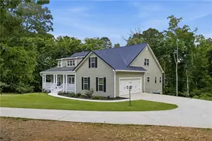 306 Oak Ridge Dr, Maysville, GA 30558 - Photo 1