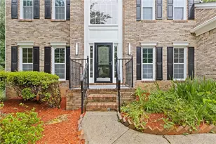 4865 Agate Dr, Alpharetta, GA 30022 - Photo 4