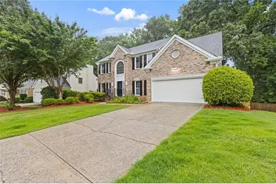 4865 Agate Drive, Alpharetta, GA 30022 - Photo 2