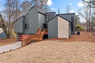 2215 Cedar Forks Dr, Marietta, GA 30062 - Photo 2