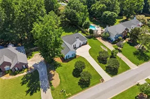 1921 E Bay Street E, Hoschton, GA 30548 - Photo 6