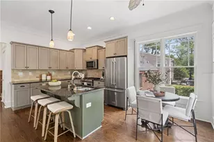 2129 Oakview Rd SE, Atlanta, GA 30317 - Photo 12