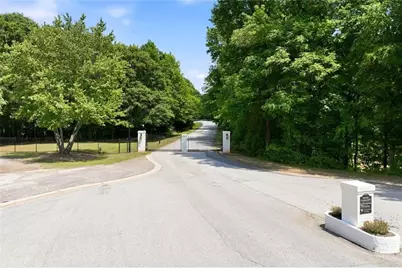 605 Carriage Avenue, Jefferson, GA 30549 - Photo 84