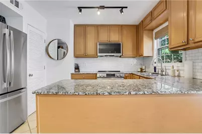 1101 Collier Road NW #P5, Atlanta, GA 30318 - Photo 6