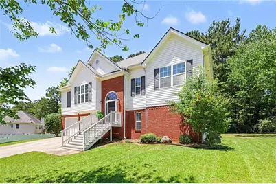 5722 Flowers Ridge SW, Powder Springs, GA 30127 - Photo 2