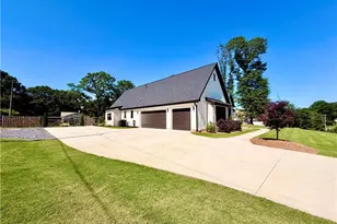 8535 Loy Ln, Gainesville, GA 30506 - Photo 14
