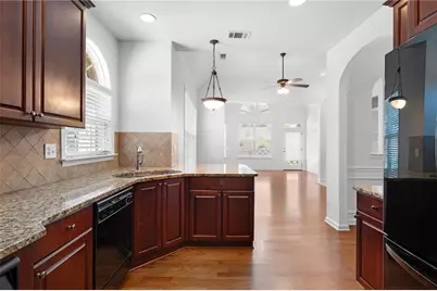 431 Brookes Walk, Woodstock, GA 30188 - Photo 12