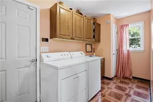 945 Fox Meadow Ln, Lawrenceville, GA 30043 - Photo 20