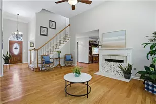 945 Fox Meadow Ln, Lawrenceville, GA 30043 - Photo 12