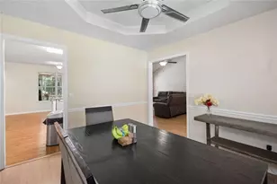 408 Strathmore Dr, Sharpsburg, GA 30277 - Photo 10