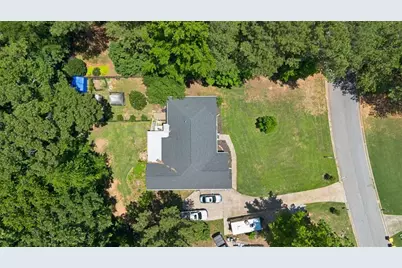 408 Strathmore Drive, Sharpsburg, GA 30277 - Photo 44
