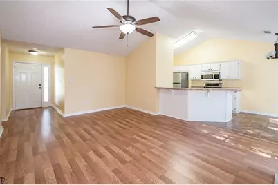 118 Jimmy Reynolds Drive, Jefferson, GA 30549 - Photo 2