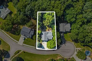 5410 Lombardy Dr, Lula, GA 30554 - Photo 6