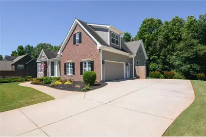 8220 Sagewood Drive, Gainesville, GA 30506 - Photo 4