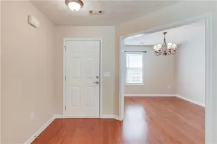 69 Clubhouse Dr, Jefferson, GA 30549 - Photo 2