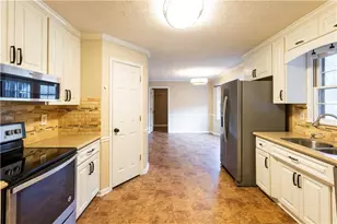 184 Wildflower Dr, Social Circle, GA 30025 - Photo 12