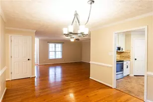 184 Wildflower Dr, Social Circle, GA 30025 - Photo 10