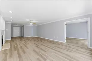 33 Plantation Dr NE, Atlanta, GA 30324 - Photo 6