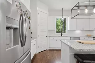 110 Old Avery Dr, Canton, GA 30115 - Photo 10