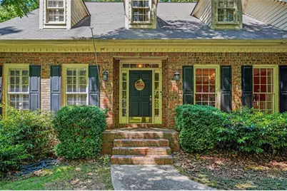 290 Brandon Mill Circle, Fayetteville, GA 30214 - Photo 2