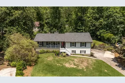 2795 Bentwood Drive, Marietta, GA 30062 - Photo 4