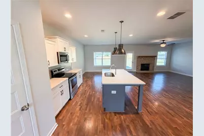 225 Arrowwood Drive, Carrollton, GA 30117 - Photo 4