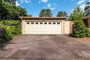 3301 Stonecrest Ct, Atlanta, GA 30341 - Photo 26