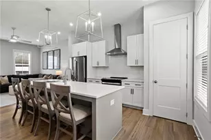 144 Chestnut Cir, Atlanta, GA 30342 - Photo 14