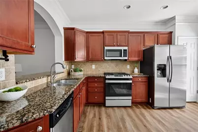 2159 Weldonberry Drive NE #124, Atlanta, GA 30319 - Photo 6