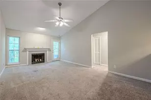 412 Teal Ct, Roswell, GA 30076 - Photo 2