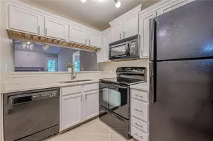 412 Teal Ct, Roswell, GA 30076 - Photo 8