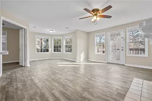 513 Cypress Pointe St, Alpharetta, GA 30022 - Photo 4