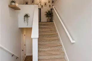 5510 Latham Manor Dr, Gainesville, GA 30506 - Photo 4