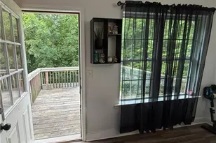 5510 Latham Manor Dr, Gainesville, GA 30506 - Photo 12