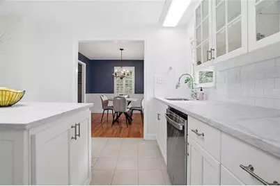 799 Larry Lane, Decatur, GA 30033 - Photo 18