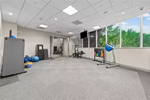 3338 Peachtree Road NE, Atlanta, GA 30326 - Photo 40